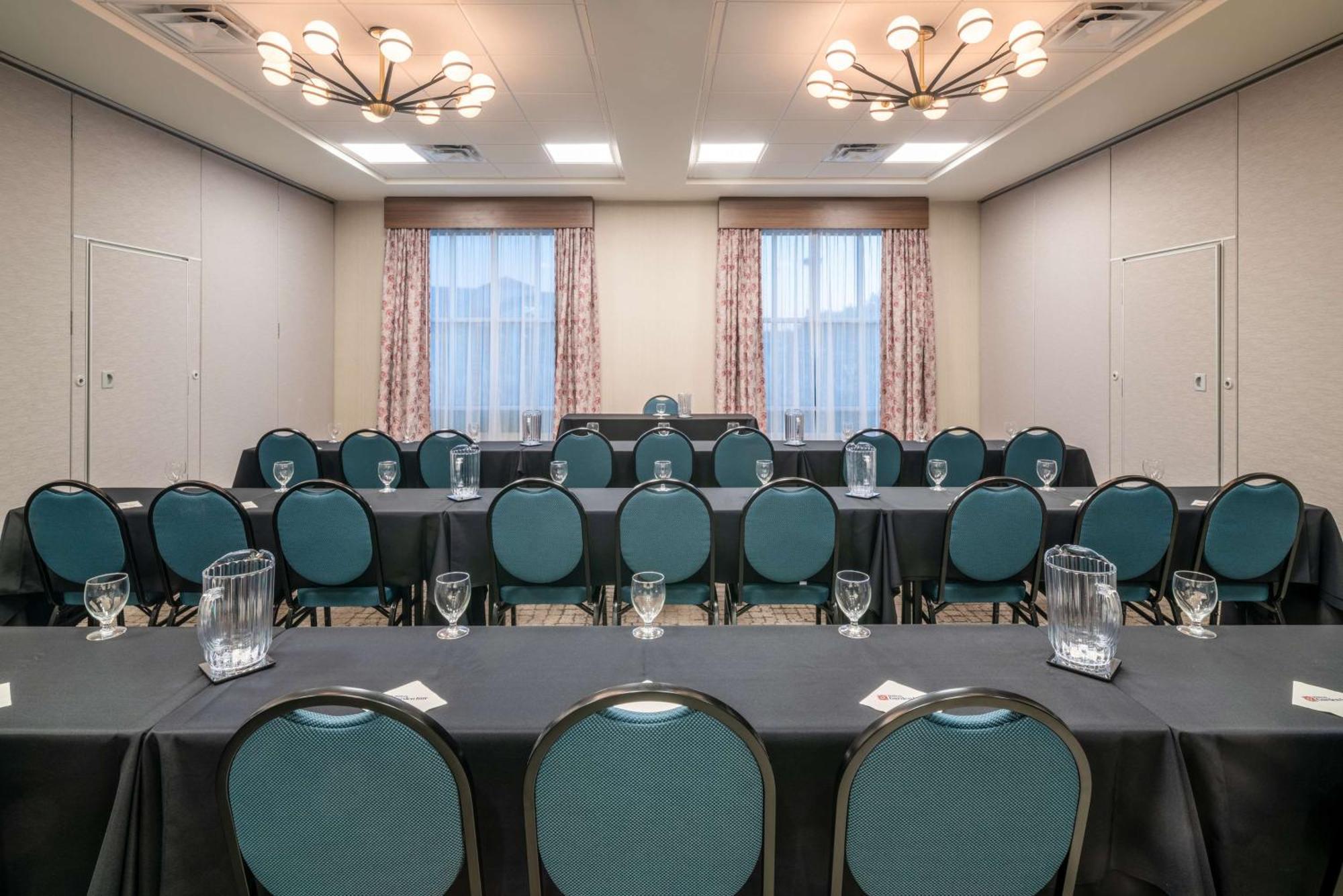 Hilton Garden Inn Brunswick Esterno foto