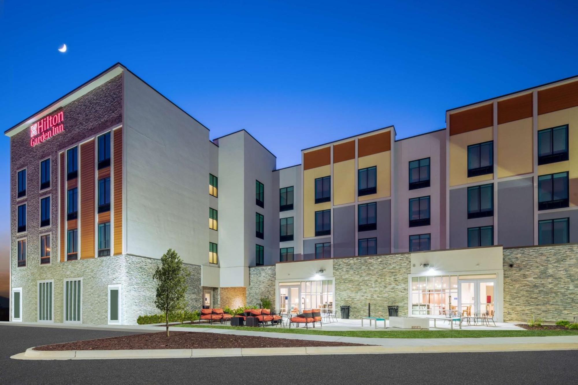 Hilton Garden Inn Brunswick Esterno foto