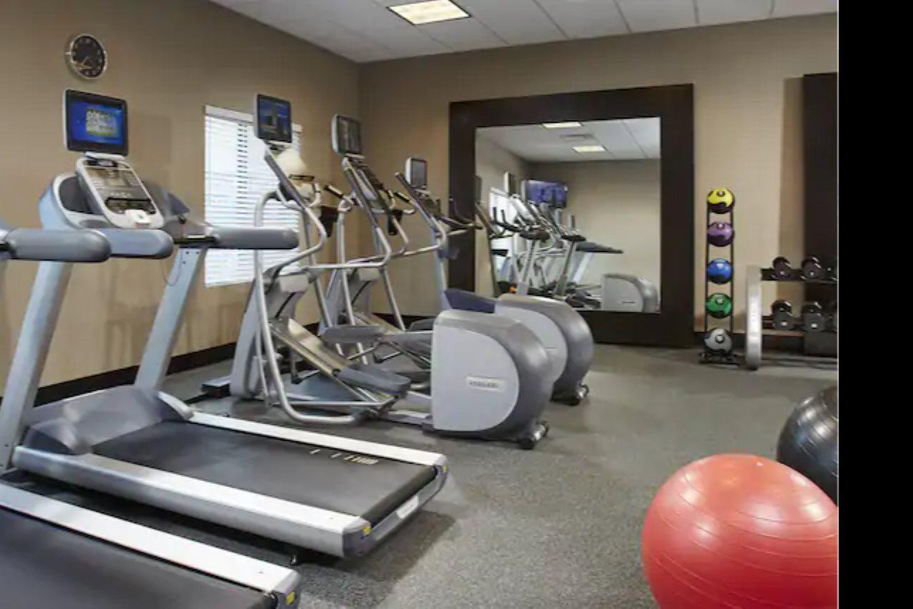 Hilton Garden Inn Brunswick Esterno foto
